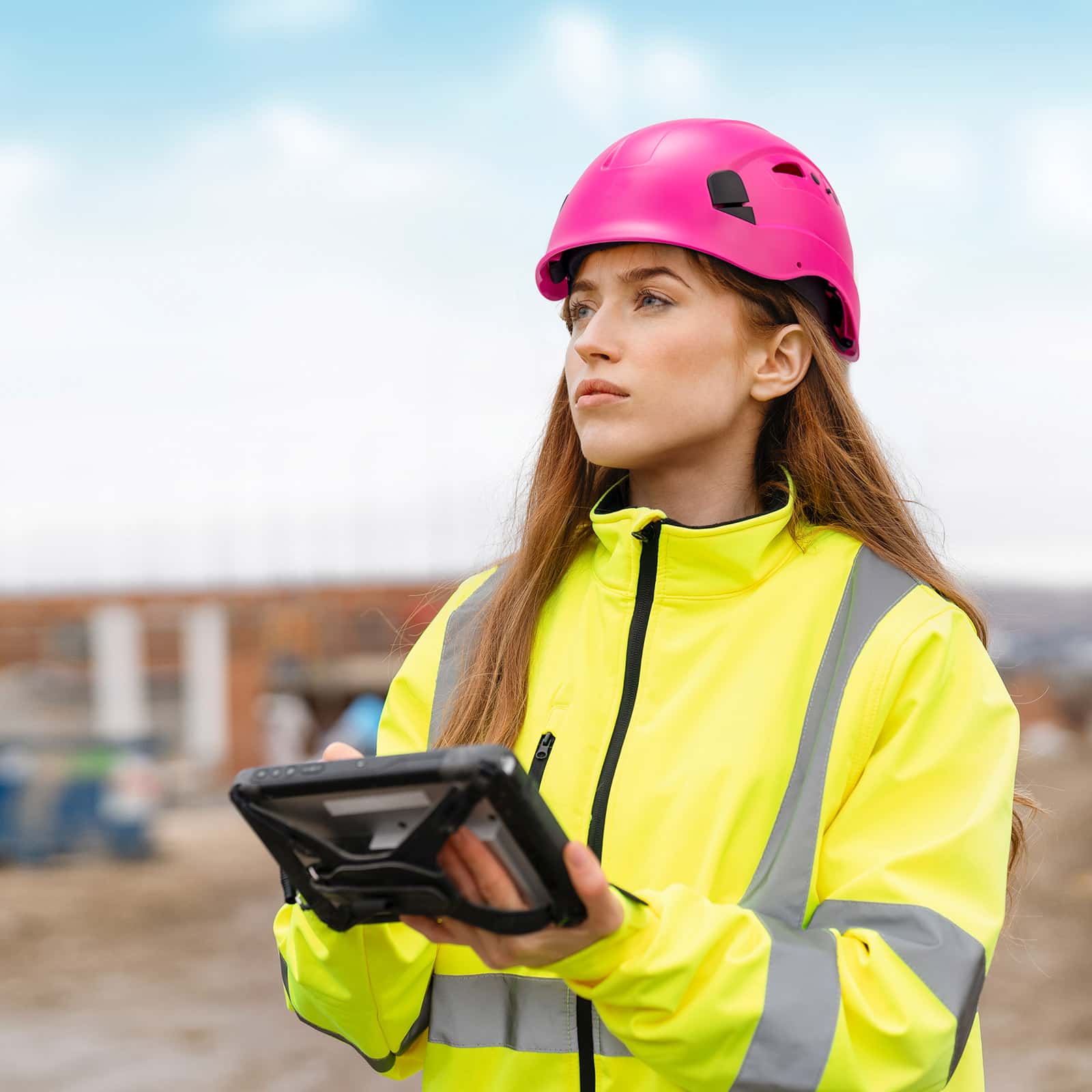 KAYGO KG601 Safety Helmet with Adjustable Fit, Chin Strap, and Vented ABS Shell for Construction and Industrial Use